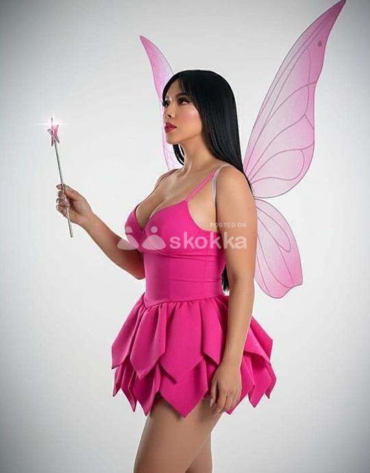 JOHANA, NOVEDAD SUPER TOP EN BENETUSSER