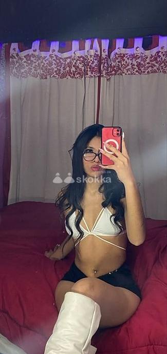 COLOMBIANA FIESTERA, EN POBLENOU Y ALREDEDORES DE BARCELONA 😈🥵