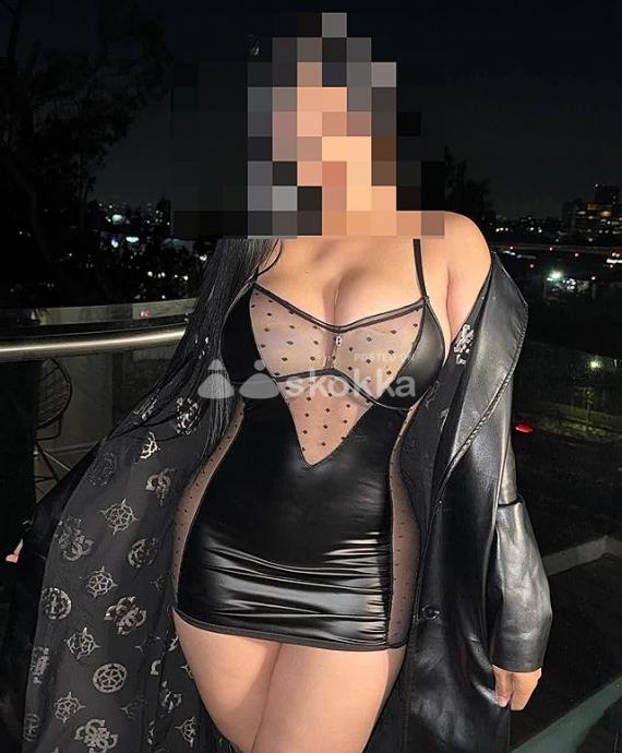 Niki 24HRS latina sexy nueva en Barcelona complaciente de buen culo