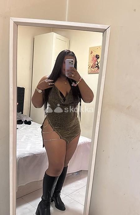 NOVEDAD , LATINA CULONA Y TETONA 😘💋💜